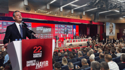 Cumhuriyet Halk Partisi’nin (CHP) 22. Olağanüstü Kurultayı’nda mevcut Genel Başkan
