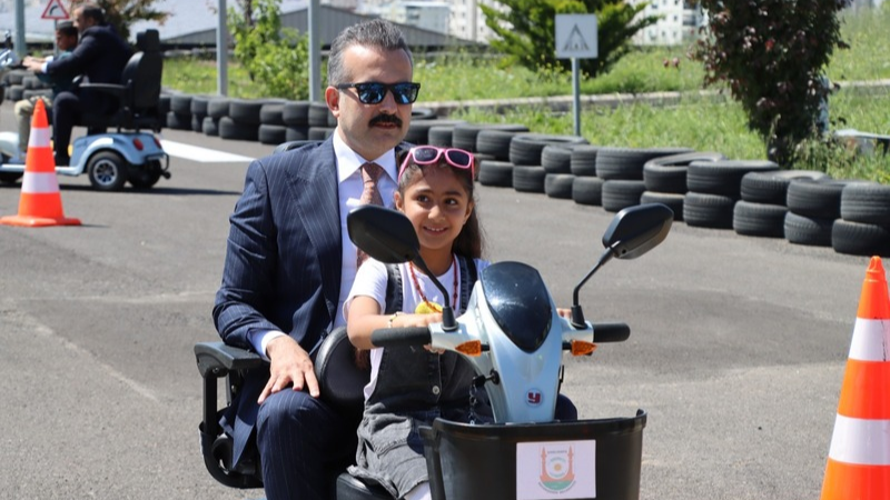 Urfa ajans ay