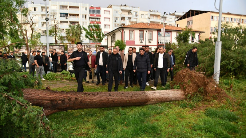 Birecik’te bugün saat 16.30 sularında etkili olan kuvvetli sağanak yağış