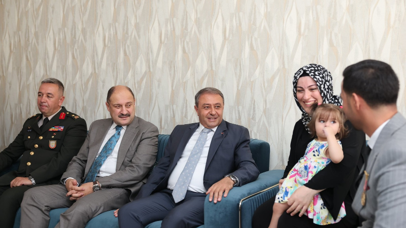 Urfa ajans ay