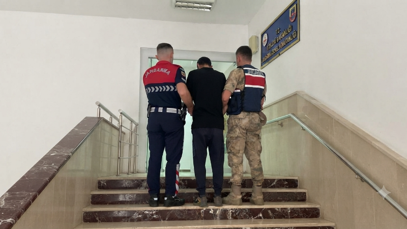 Şanlıurfa İl Jandarma Komutanlığı’nın aranan şahısların yakalanmasına yönelik yürüttüğü çalışmalar