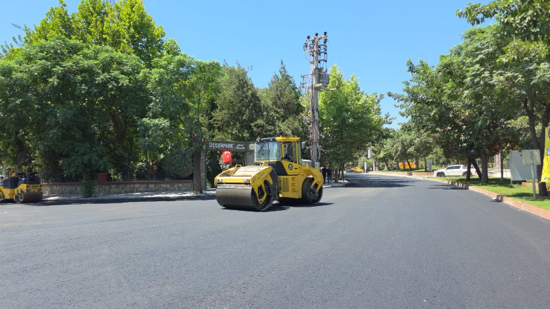 Şanlıurfa Büyükşehir Belediyesi, kent genelinde sürdürdüğü ulaşım yatırımlarına Siverek ilçesinde