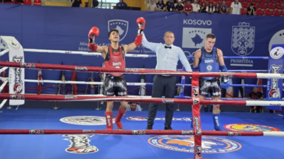 Kosova’da gerçekleştirilen Dünya Muaythai Şampiyonası’nda U-24 71 kg kategorisinde ringe