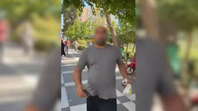 Şanlıurfa’da sabah saatlerinde önce halk otobüsünde yaşlı bir vatandaşa, ardından