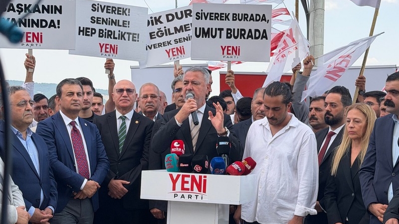 YENİ Parti’nin Şanlıurfa İl Başkanlığı binası, partililer ve vatandaşların yoğun