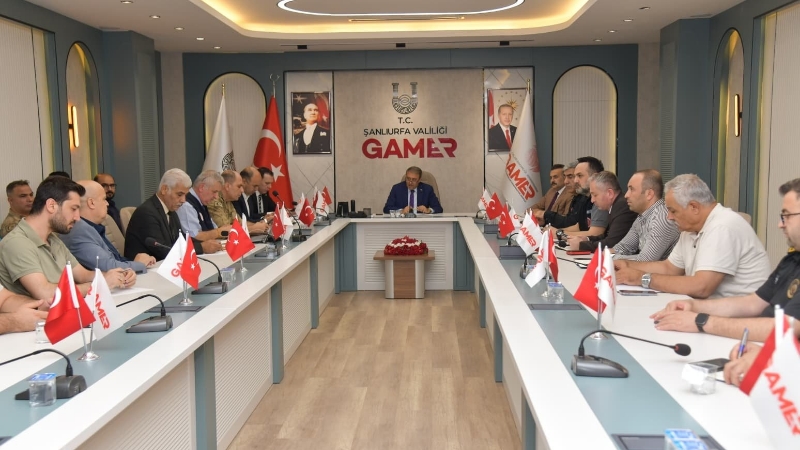 Şanlıurfa’nın Karaköprü ilçesinde meydana gelen depremin ardından kent genelinde başlatılan