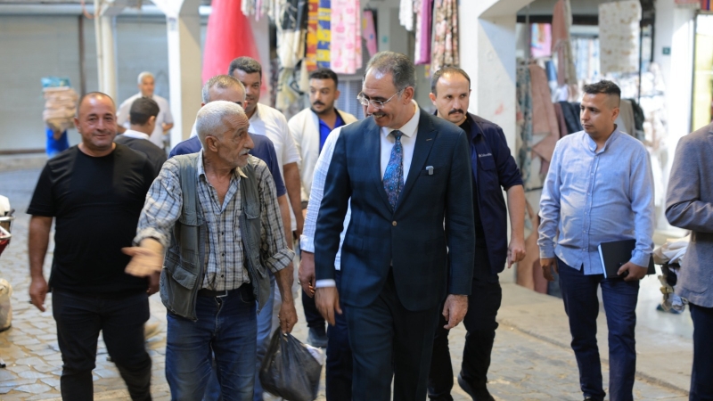 Eyyübiye Belediye Başkanı Mehmet Kuş, Harrankapı çarşısından başlayarak tarihi hanlar