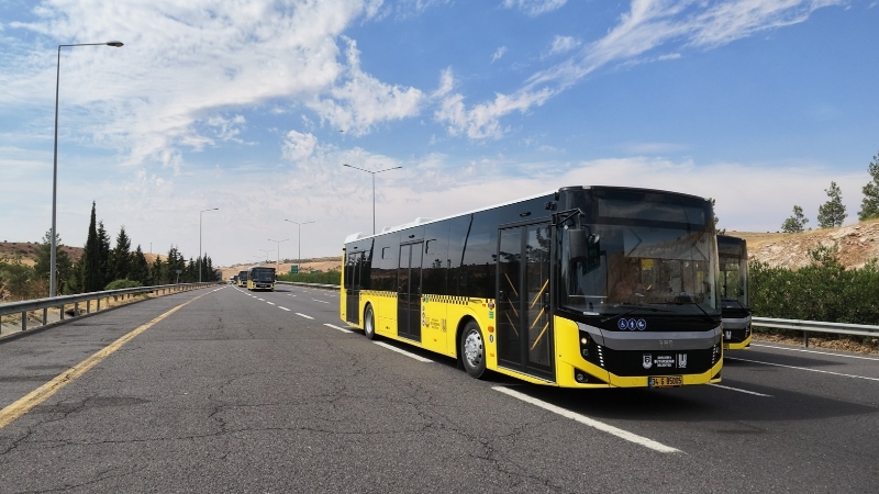 Şanlıurfa Büyükşehir Belediyesi, toplu ulaşım filosunu 50 yeni otobüsle güçlendirmeye