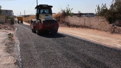 Haliliye Belediyesi, ilçe genelinde ulaşım altyapısını güçlendirmek ve mahallelerdeki yol