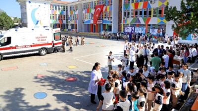 Sağlık Bakanlığı ile Millî Eğitim Bakanlığı iş birliğinde yürütülen “Sağlıklı